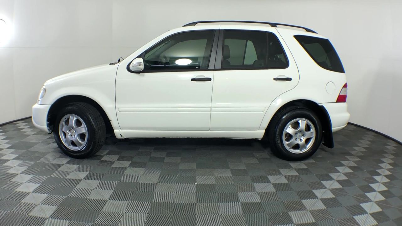 2010 Holden Ute SV6 Petrol (Tilt Tray Required For Pickup)