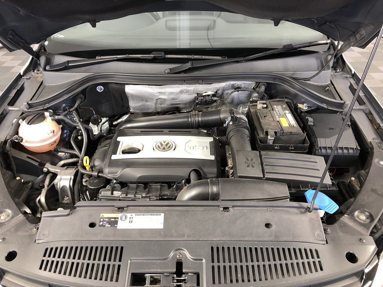 Round Cut Simulated Diamond 18K Gold Filled 925 Silver Ring - Size 7