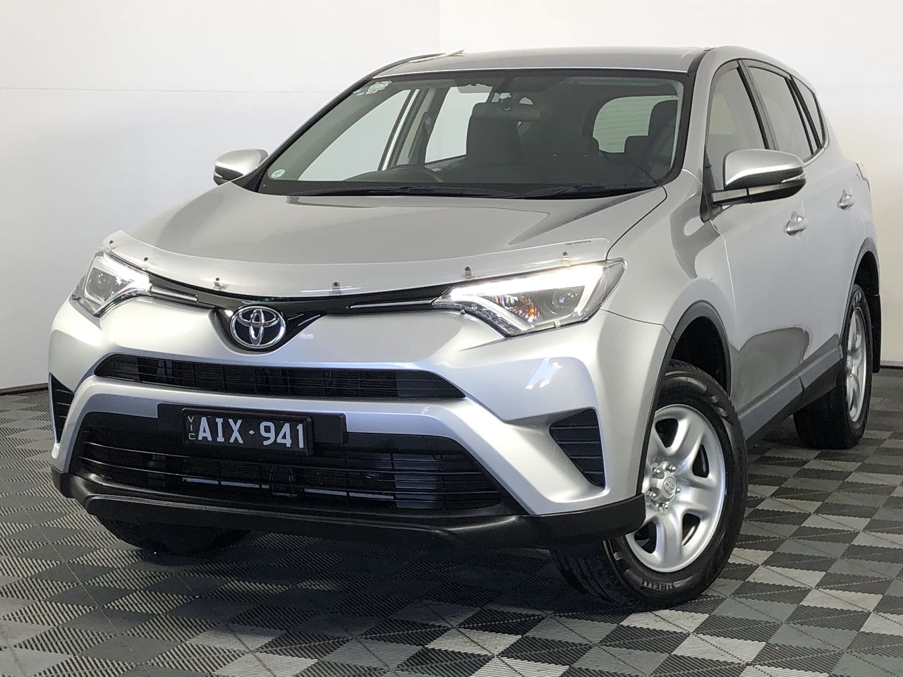 1 OZ 1948-215 FX, The First Holden Coin/token Finished in 999 Fine Silver