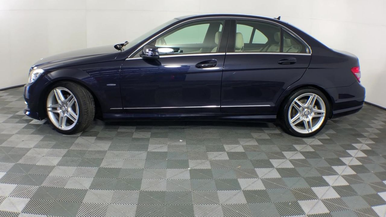 14 x VISION Cleanroom IP65 LED Light Fittings