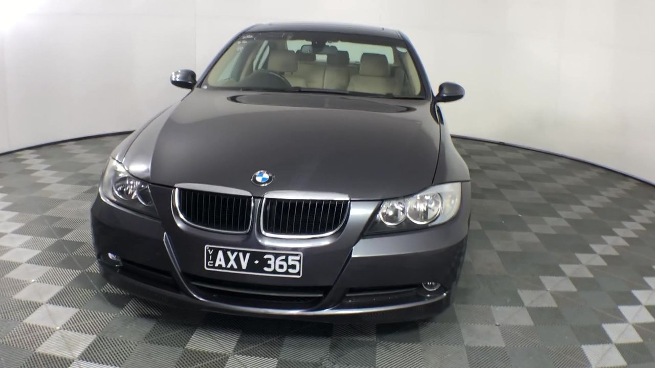 18 x OMRON Assorted DC24V Power Supplies including