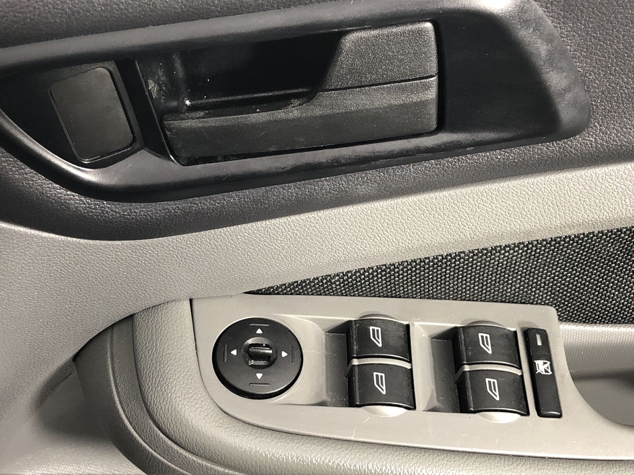 1.10ct Oval Facet Cut Orange Red Spessartine Garnet Gemstone - 1Pc