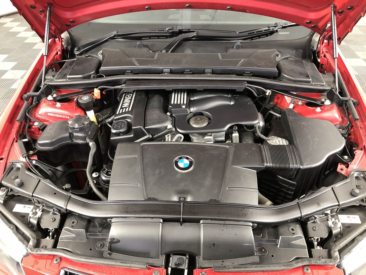 Heated Pressure Washer/Water Blaster with Tank (Unused)