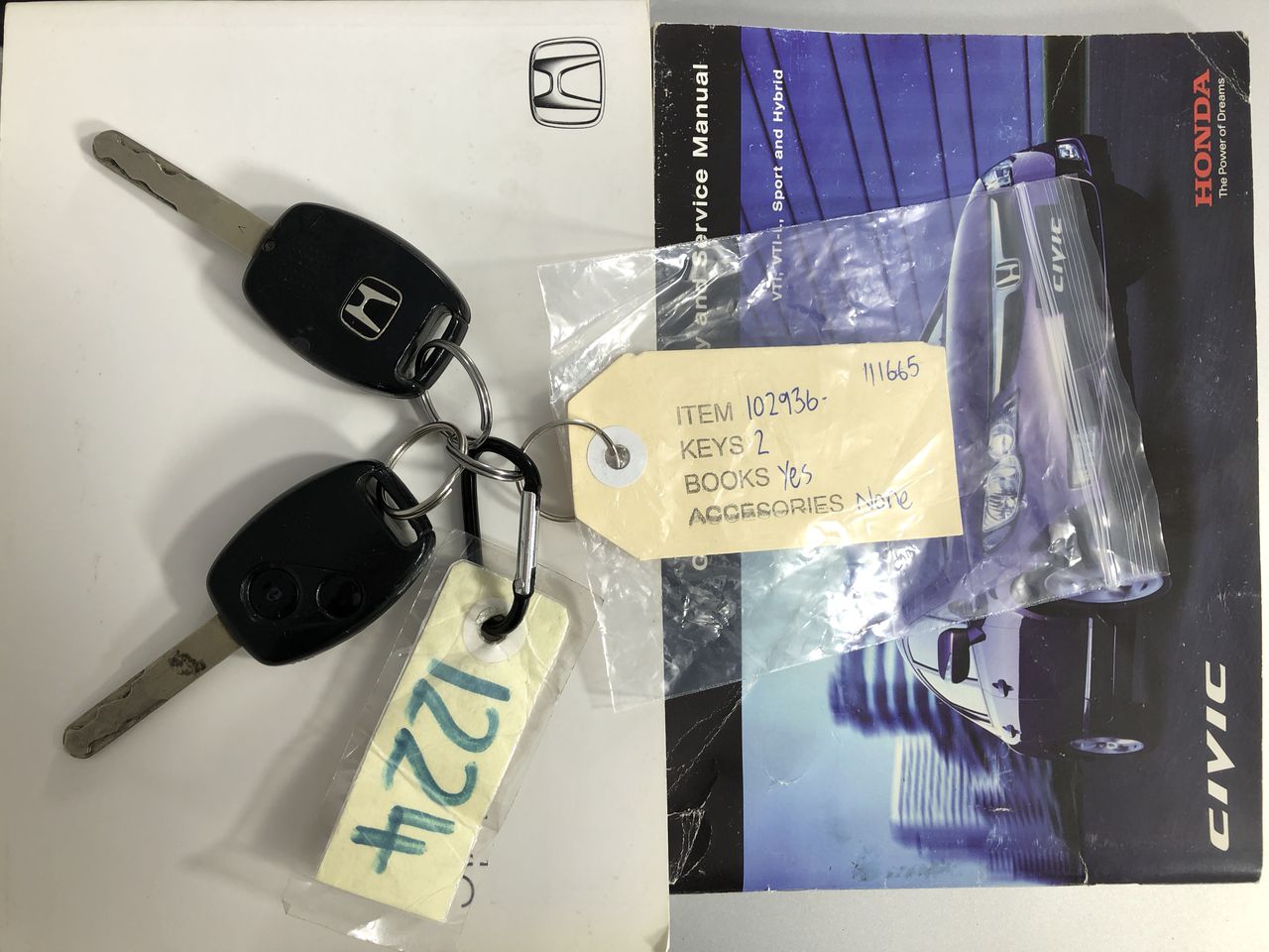 HOLDEN MOTORING SET OF 7 LOGO PIN COLLECTION SET IN PRESENTATION BOX