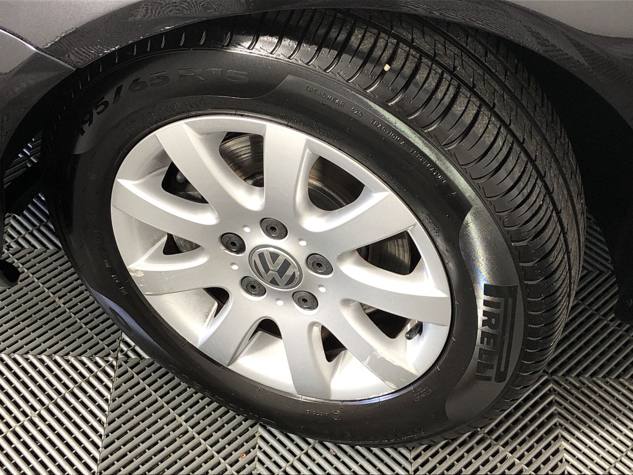 Single Cubicle Toilet Block (Unused)