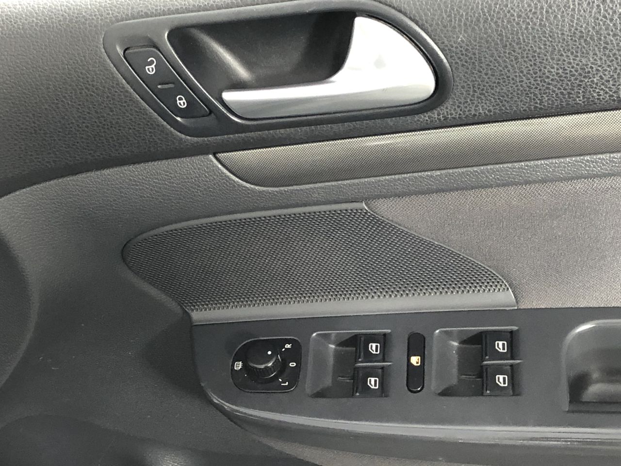 12ft Storage Container with Roller Door (Unused),