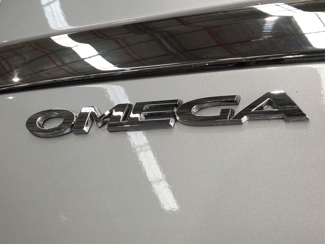 1984 Australia first $1 proof Coins with Velvet Case & certificate