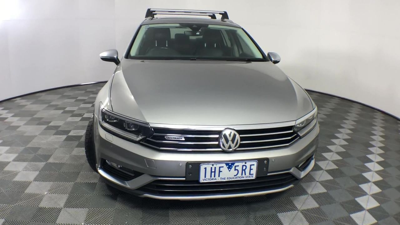 3.145 carat purplish red ruby certified usd $2,900