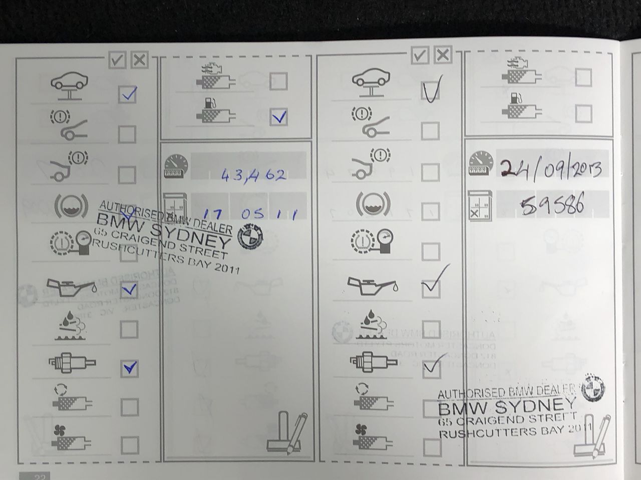 Crocs Unisex Adult Classic Spray Dye Clog, Black/Multi, US M9W11