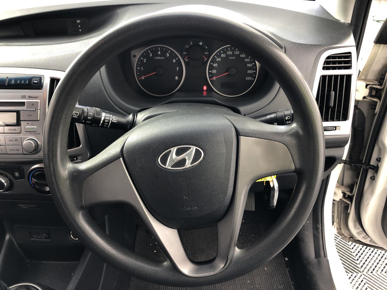 0.06 carat 4 natural white round diamond