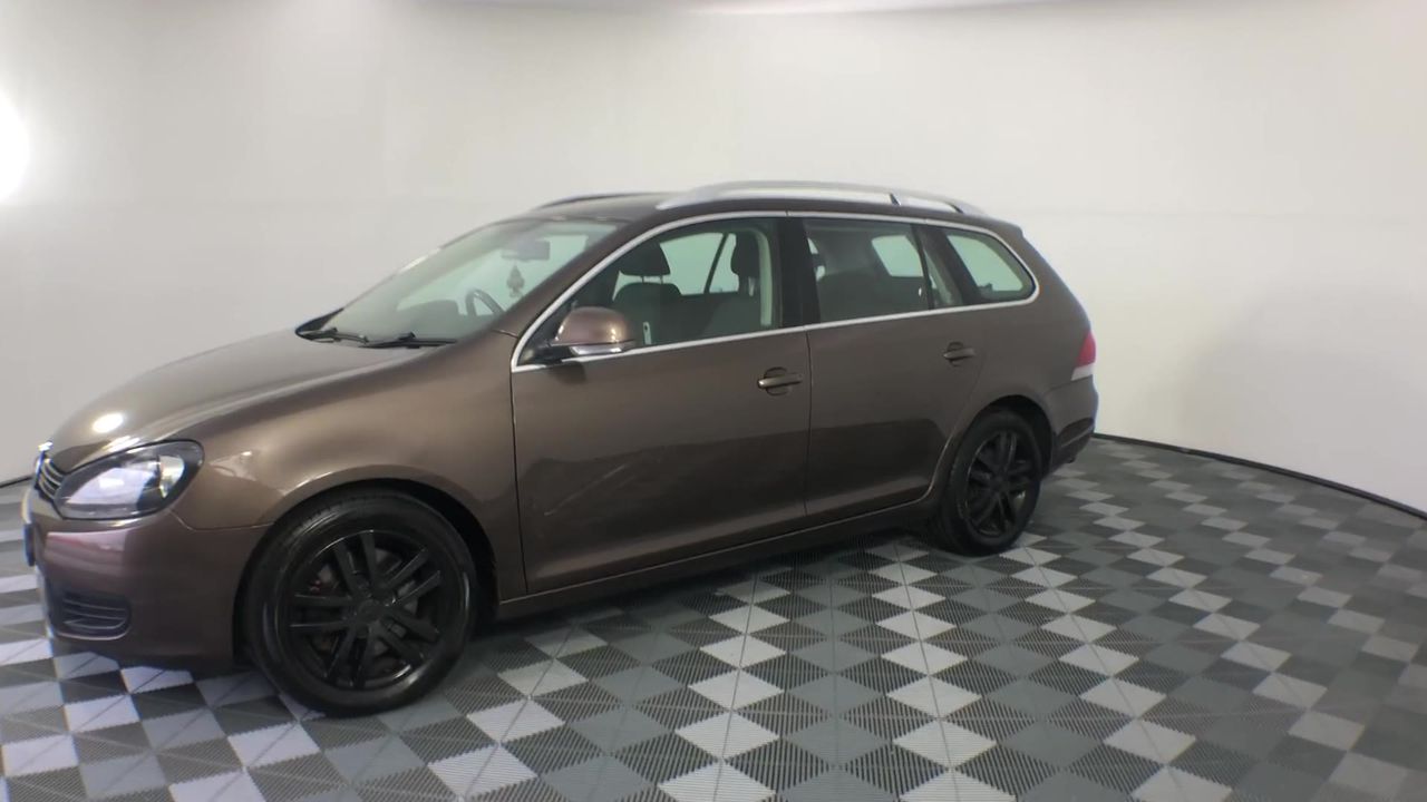 230 Strong Men Cleanskin Shiraz 2022 (12x 750mL) SA