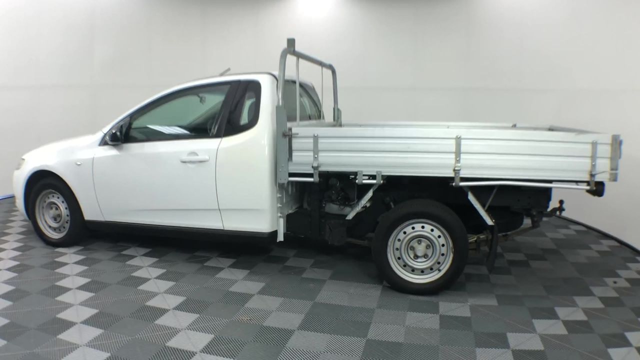 PHILIPS 7000 Series Handheld Garment Steamer, Adjustable Head for Easy Stea