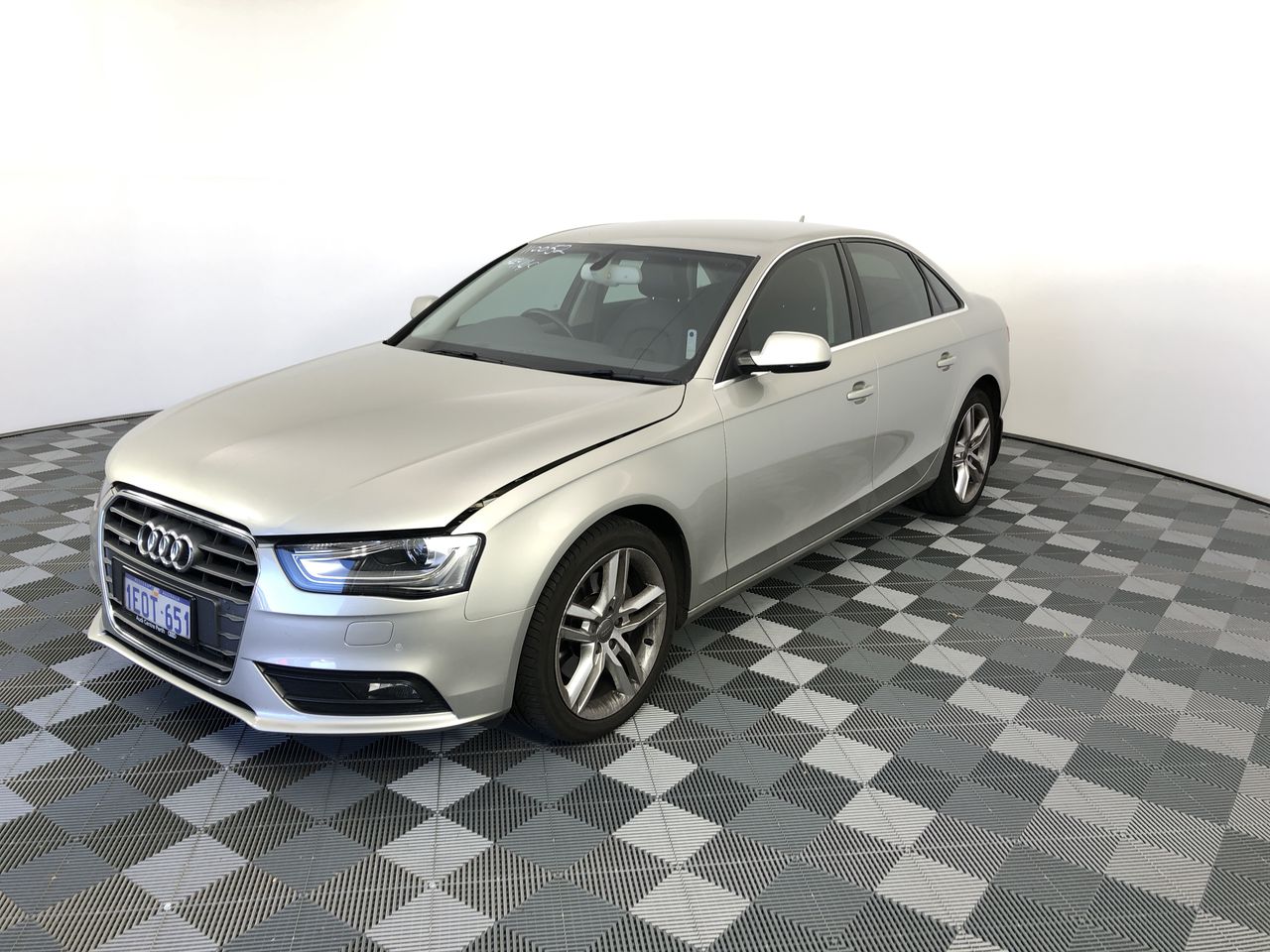 BREVILLE Bit More Toaster, Brushed Stainless Steel, Model: BTA440BSS. NB: H