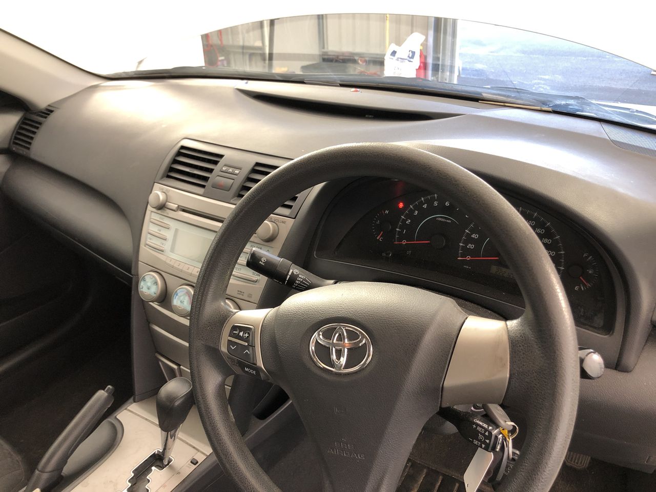 6mm Grade A Moonstone Gemstones Beaded Bracelet