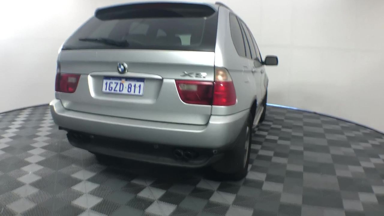 INSTAHUT Pop Up Gazebo, 3mx6m, White.