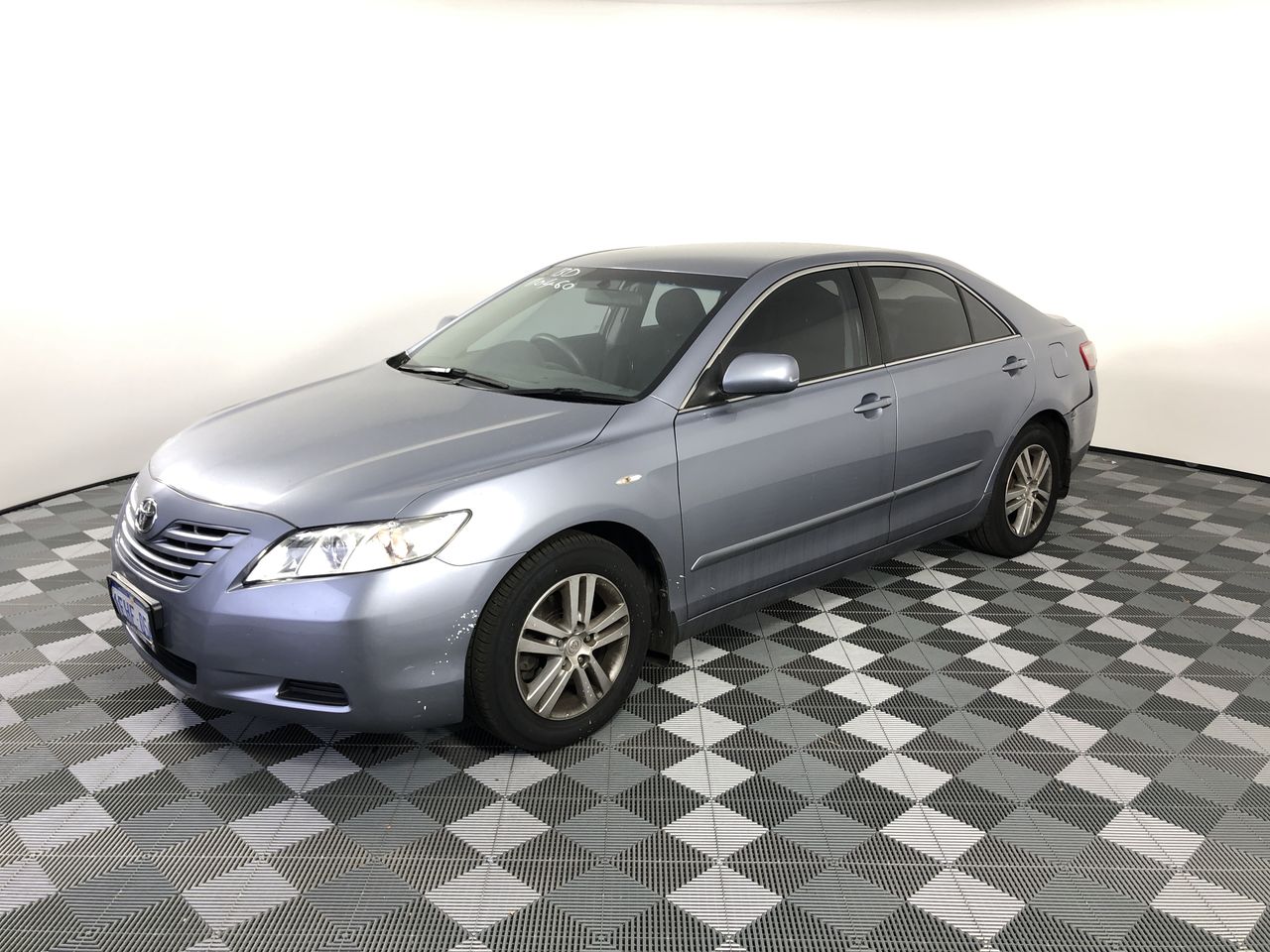 SOLAR LED Rock Spotlight 2 Pack NB: Missing screw, minor use & condition un