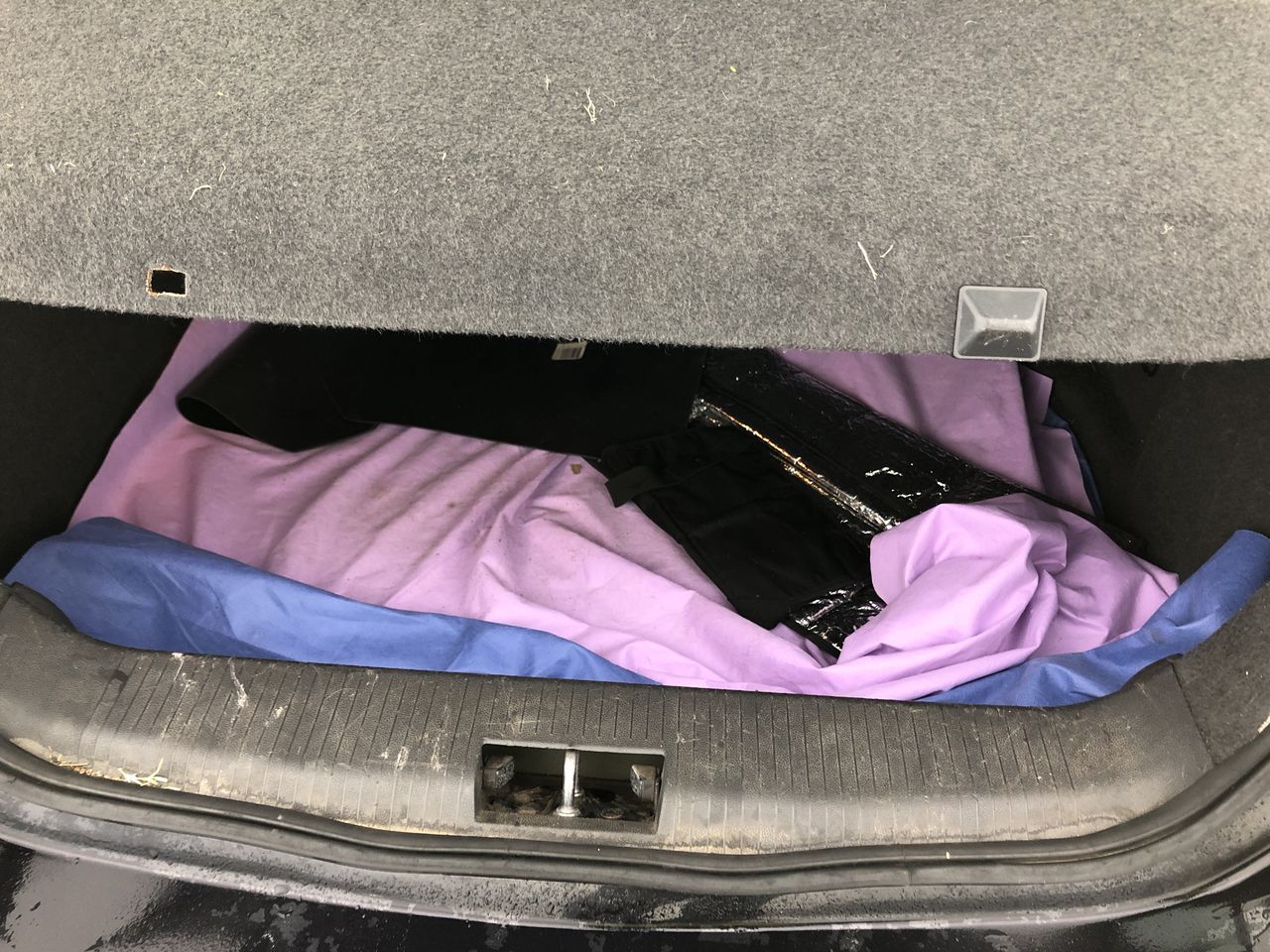 Quantity of 4 20.5-25 Earthmoving Tyres (Unused),