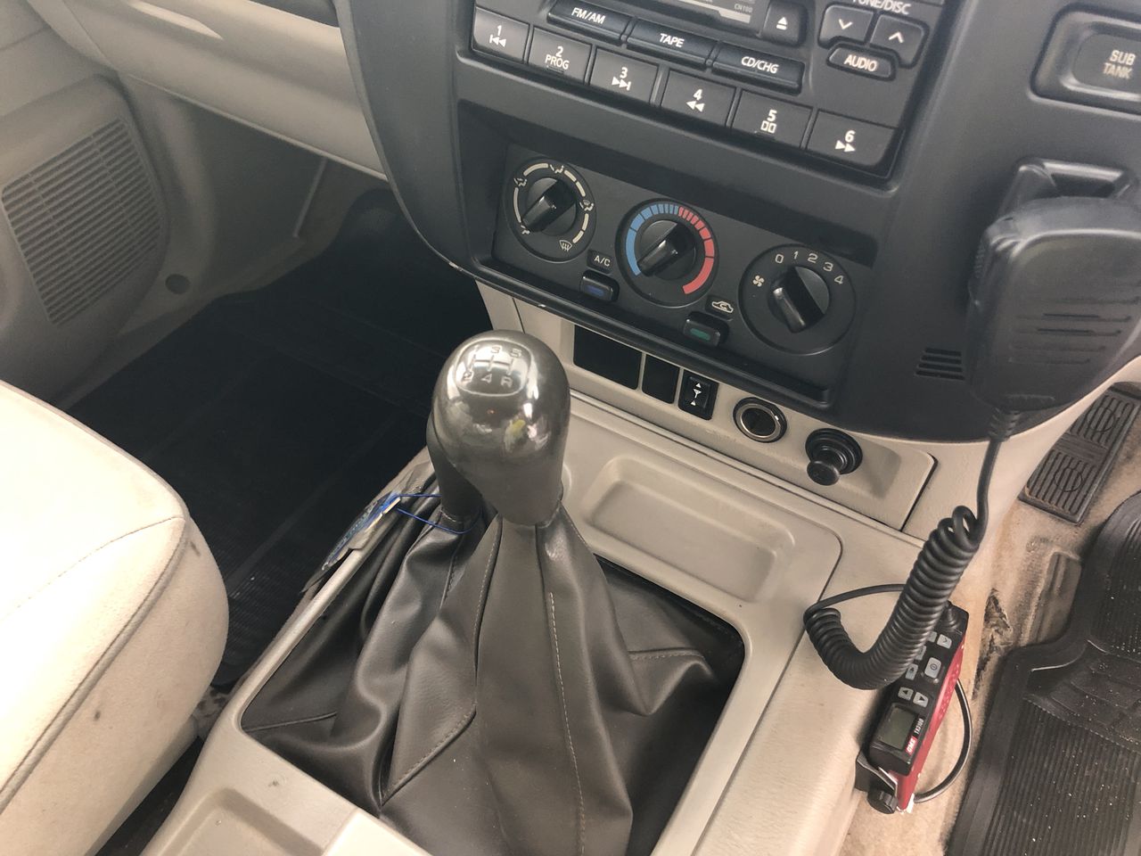 Classic 3mm Stainless Steel Rounded Box Chain Necklace - 50cm (yellow)