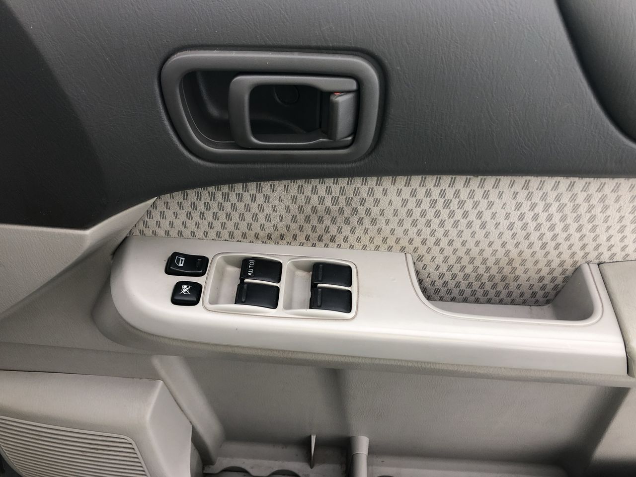 9 x Bulk Pack of Simulated Pearl, Diamond and Plain Earrings