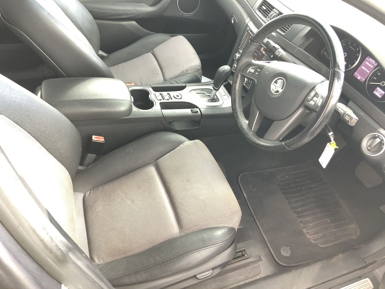 0.20 TCW yellow round various diamonds