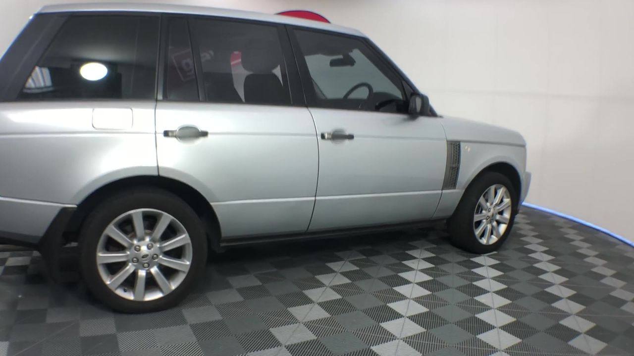 0.07 Carat round 2 white diamond