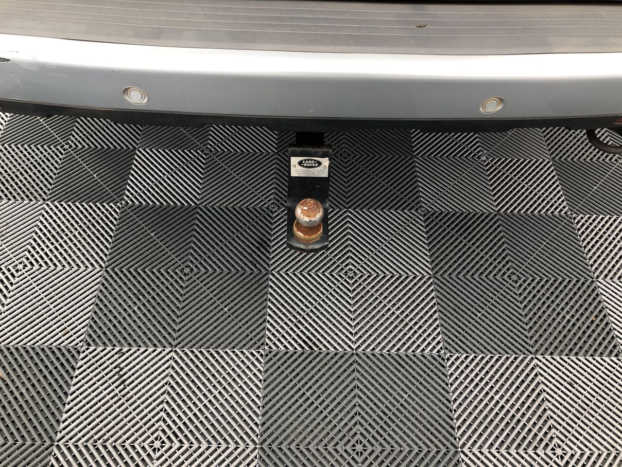 1/100 Scottdale x 2, 1g Valcumbi silver bars x 2 & 1 Kilo Copper Bar