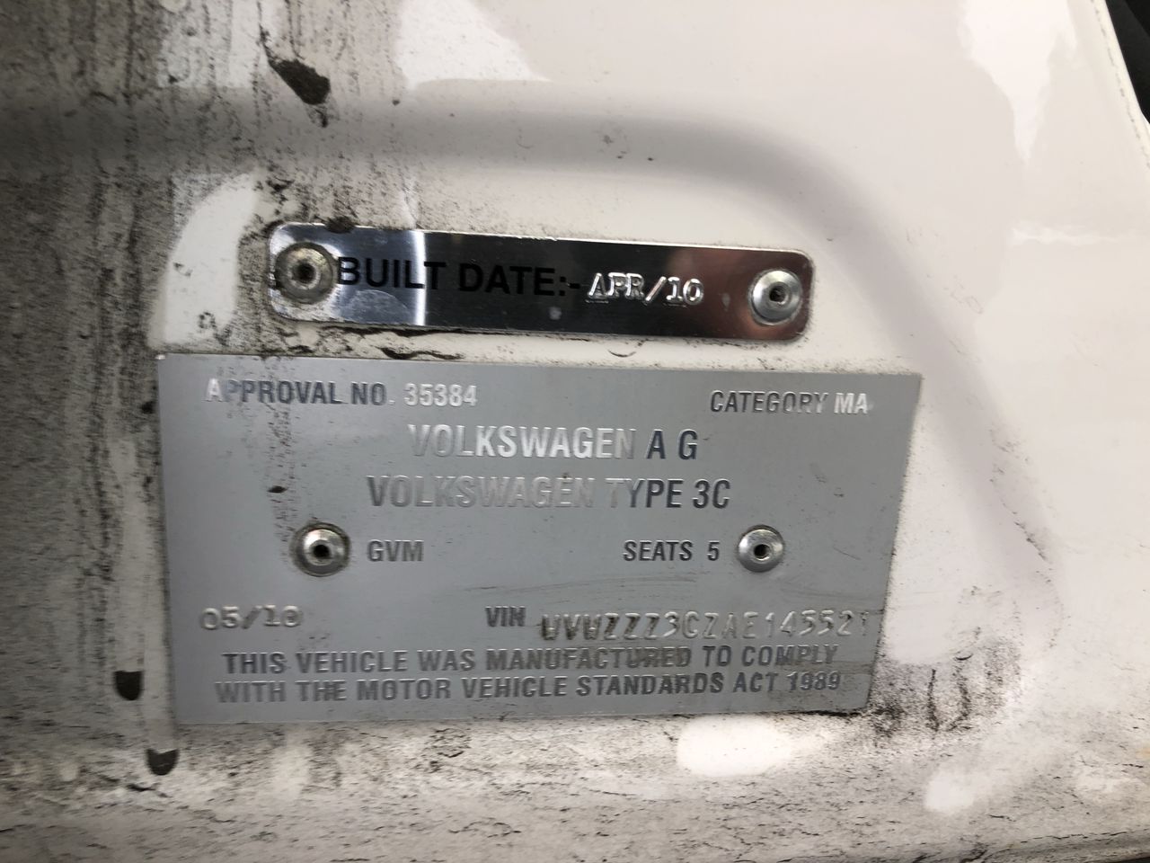 Elegant 18K Yellow Gold plated Simulated Diamond Necklace