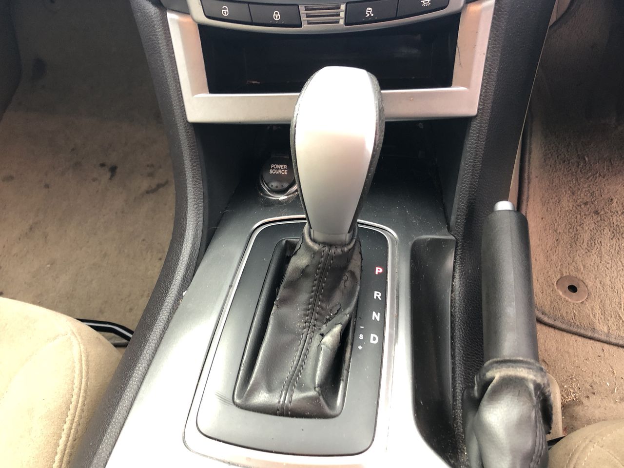 1984 Australia first $1 proof Coins with Velvet Case & certificate