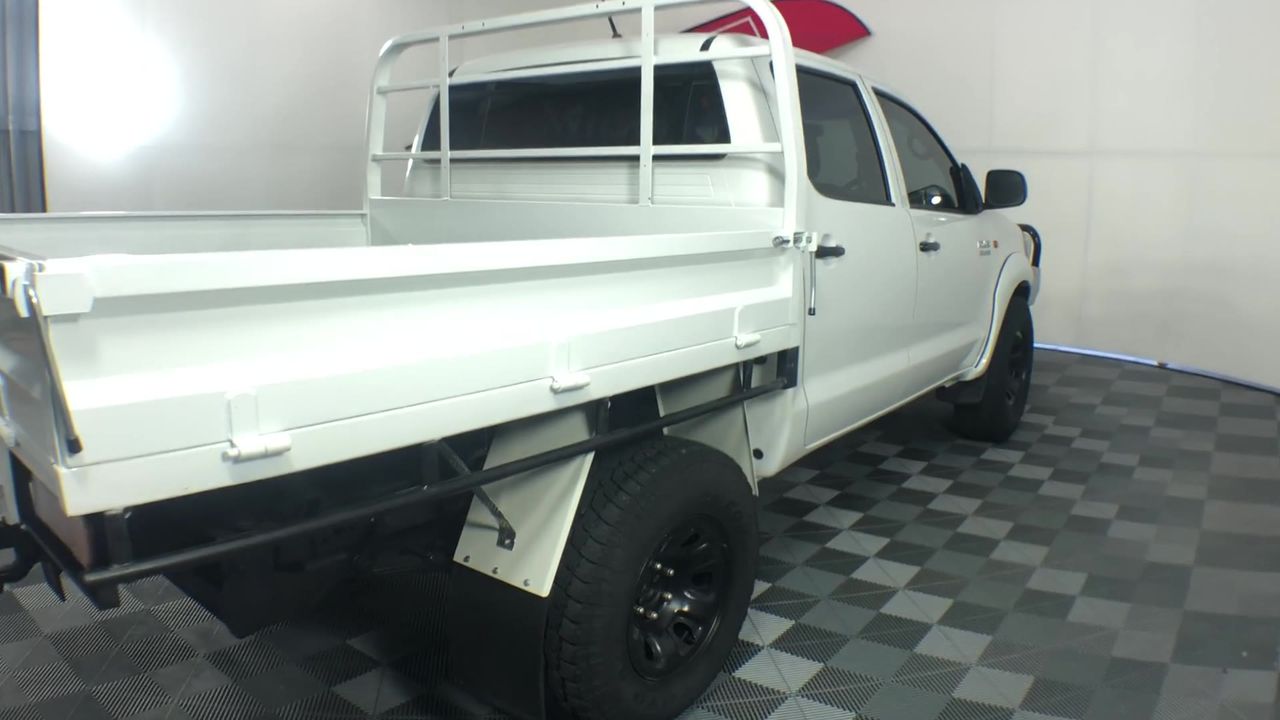 Unisex Black Volcanic Lava Rock Beaded Crystal Initial "G" Bracelet -Yellow