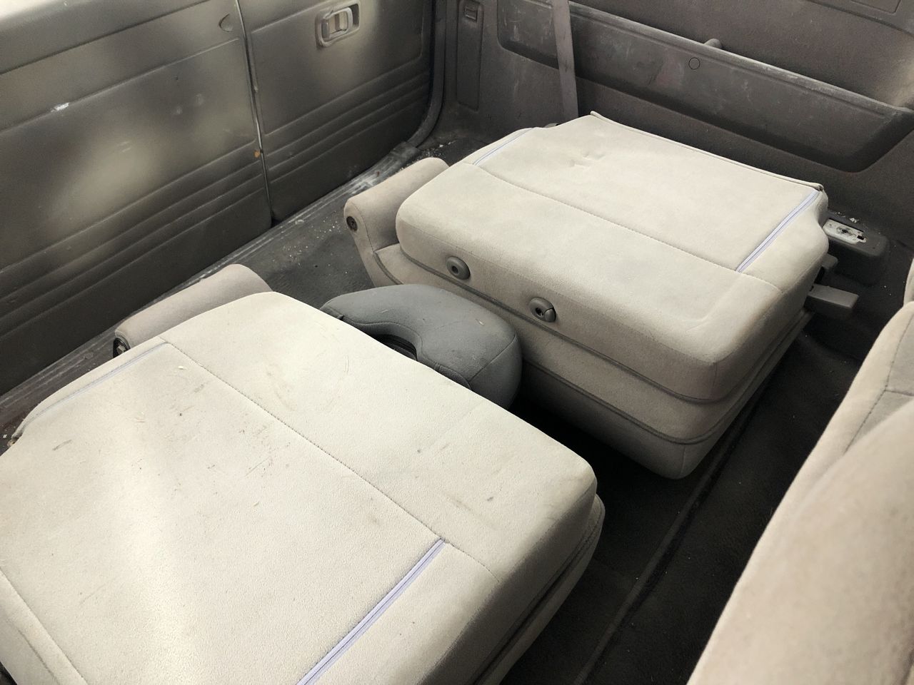 Brass Choker Dangle Leaf Necklace