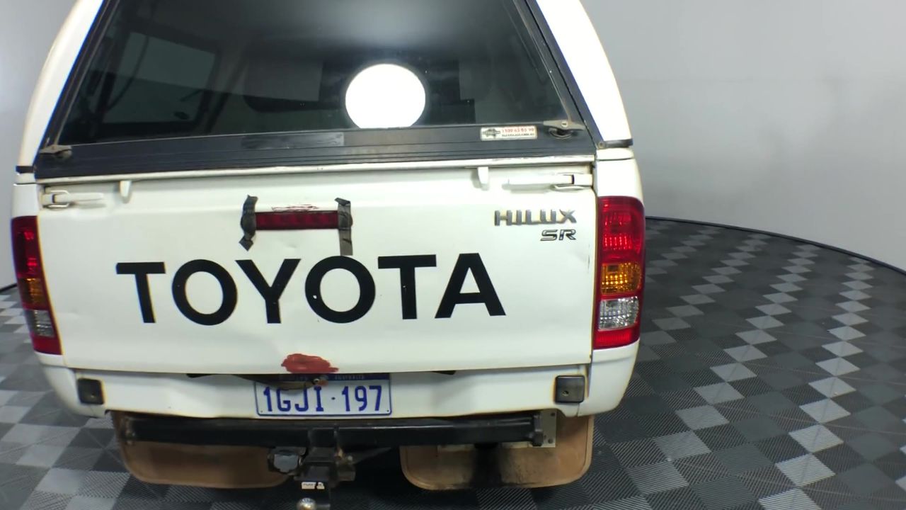 NED KELLY UNIQUE BOXED SET OF 1 GOLD INGOT & PISTOL - FINISHED IN 24K GOLD