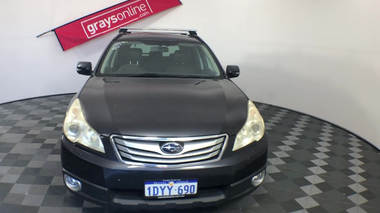 5 x Flexi Conveyor Augers In Varying Configurations And Lengths