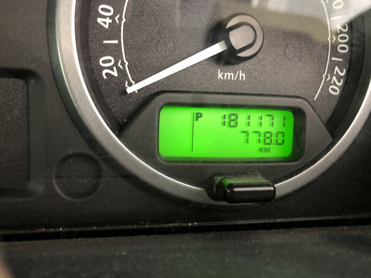 Wolf Blass Yellow Label Pinot Noir (6x 750mL). SA