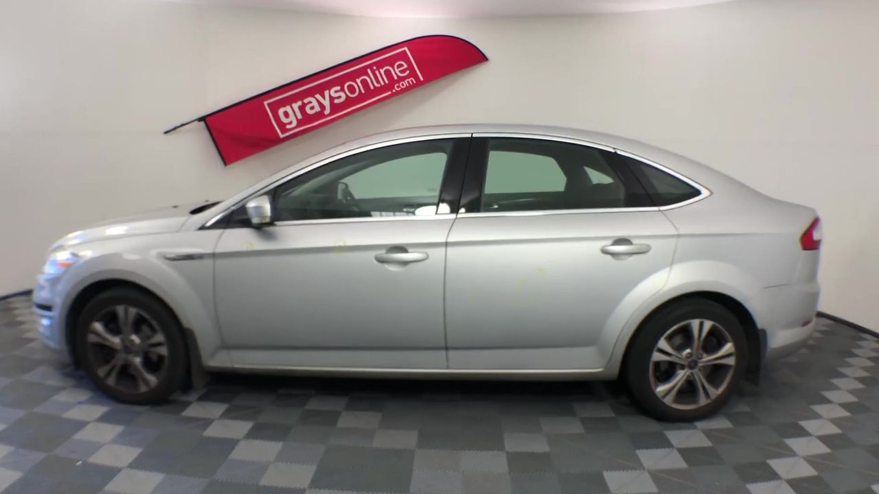 Wolf Blass Red Label Sparkling Pink Moscato NV (6x 750mL).