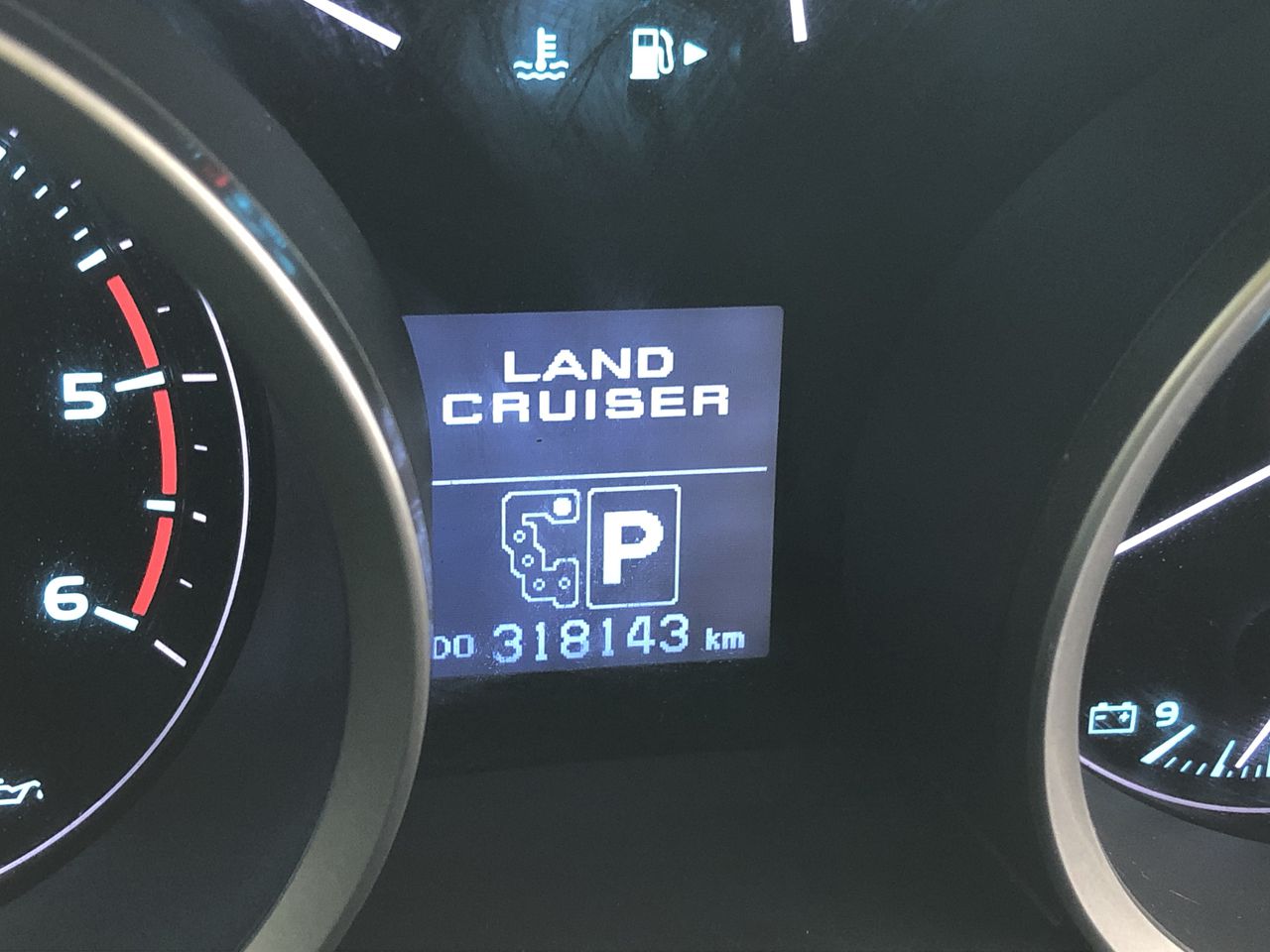 PHILIPS Perfect Care 3000 Series Steam Iron, 2400 W Power, 40 g/min Continu