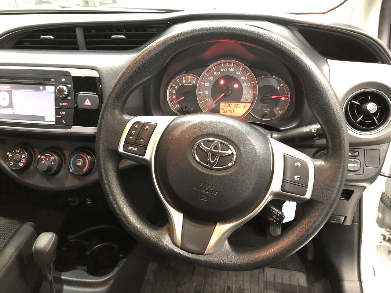 2016 UNC 50c HOLDEN HERITAGE COLLECTION HQ Kingswood COIN ON CARD