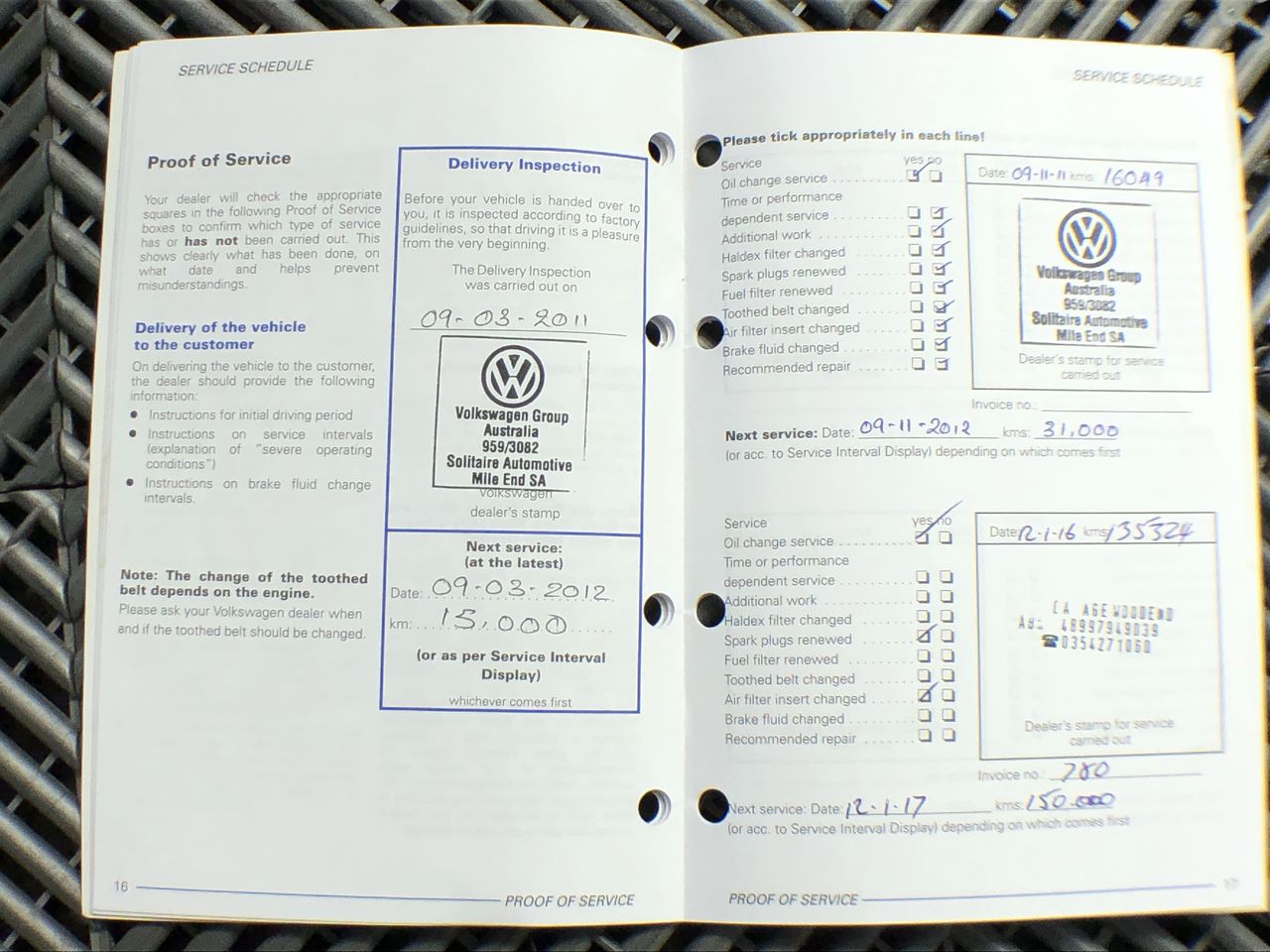 2023 $2 Matilda Light Green Coloured two dollar FIFA Soccer Coin Queen New