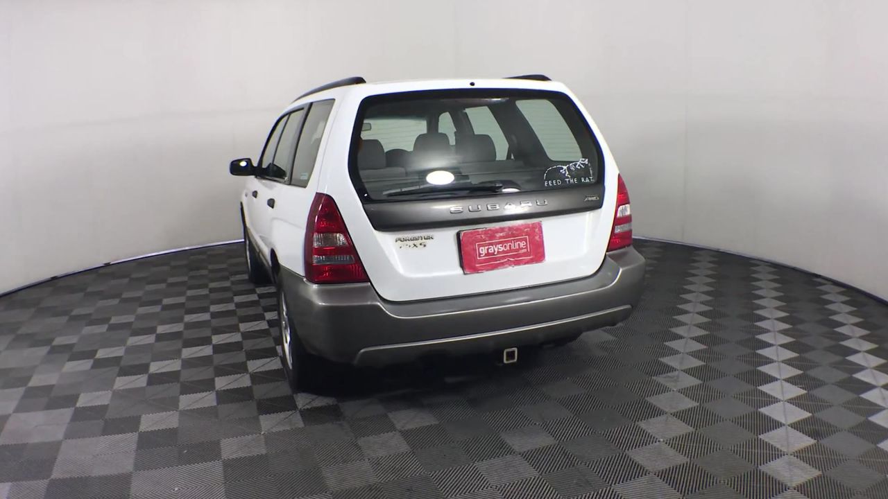 MSI MAG 321UPX QD-OLED 31.5" 4K (3840x2160) UHD 240Hz OLED Gaming Monitor -