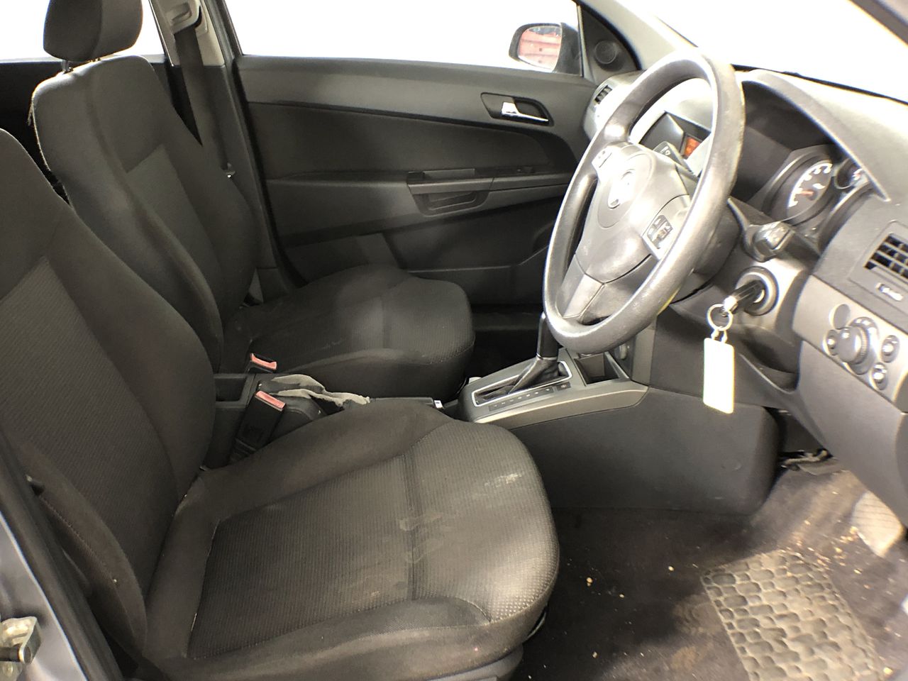 SAMSUNG S61D S-Series 5 Channel All-in-One Soundbar, White. NB: Not In Orig