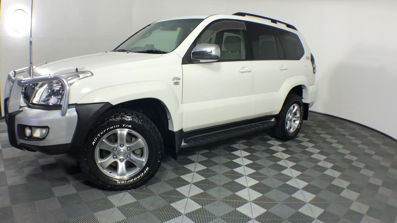 Stunning Lock & Key Pendant Featuring Crystals by Swarovski®