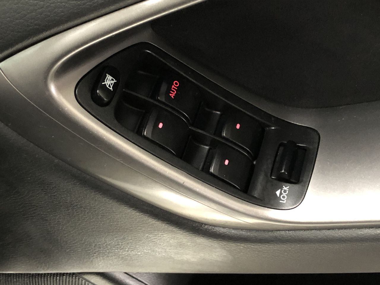 Alamos Malbec (6x 750mL), Mendoza, Argentina.