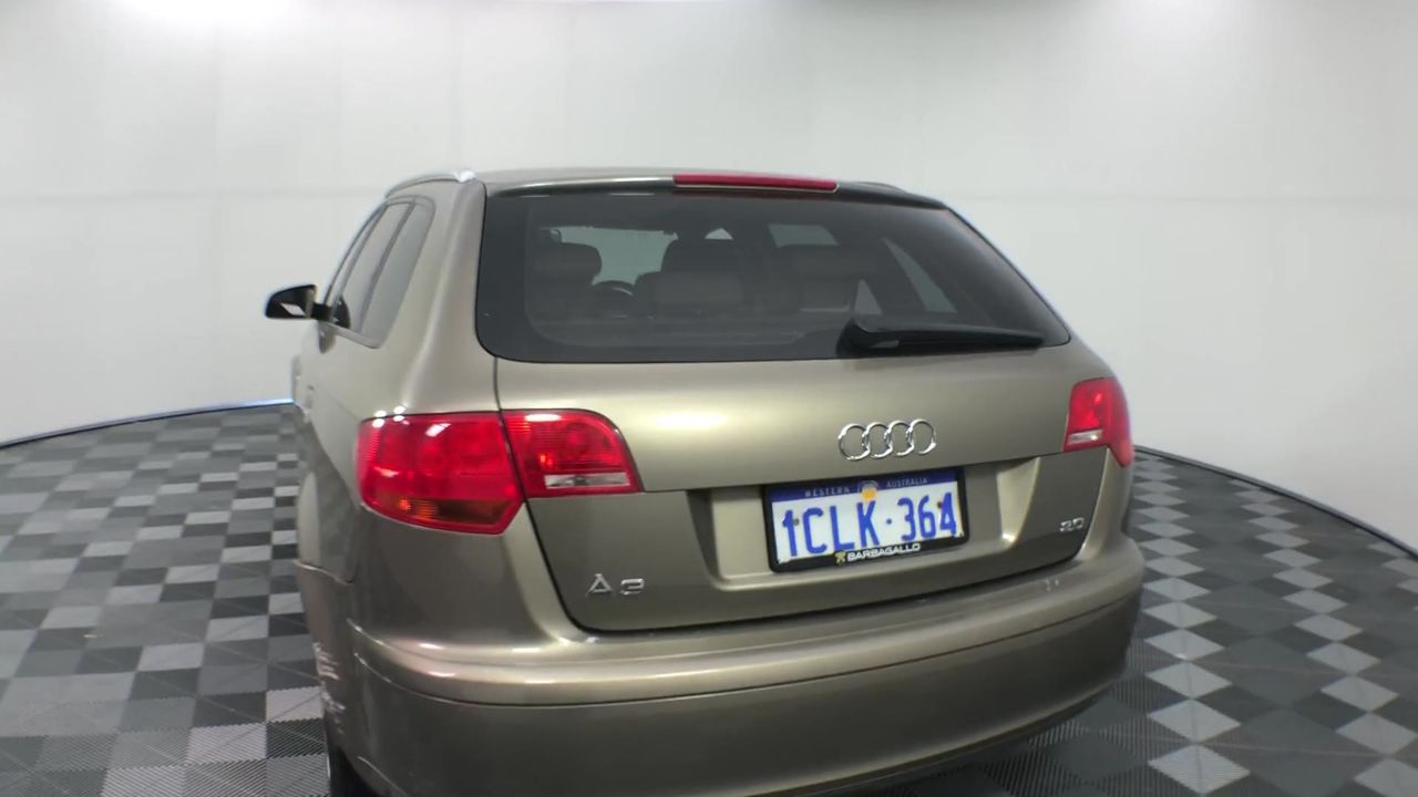 Upside Down Prosecco NV (6x 750mL).