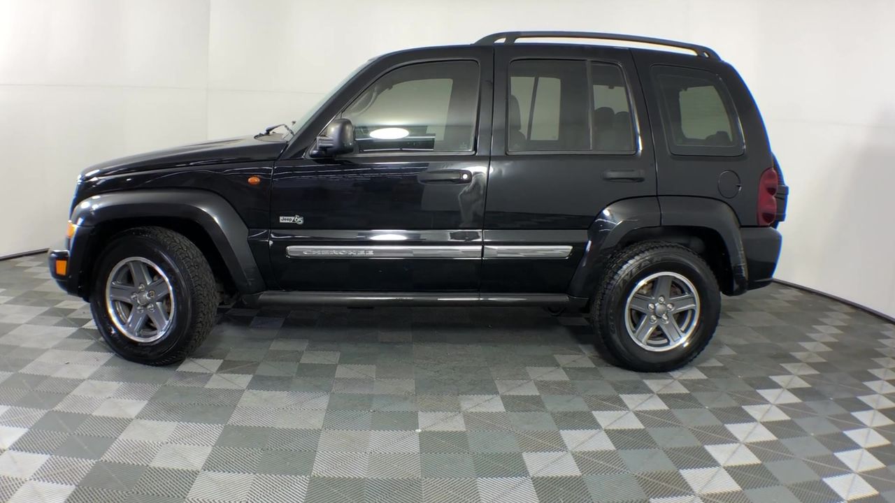 Duchesse De Paris Brut Blanc De Blancs NV (6x 750mL), France.