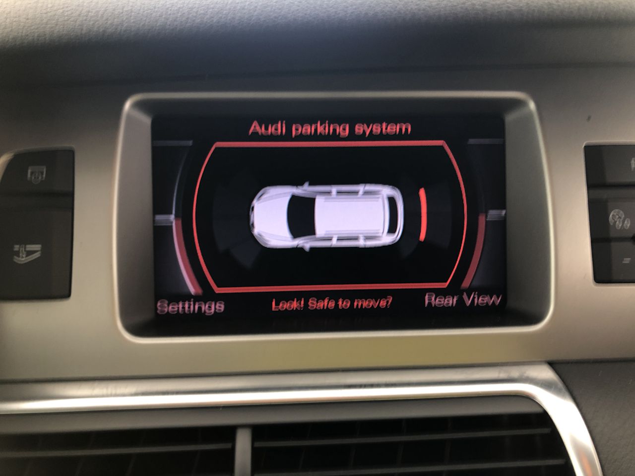 Wolf Blass Red Label Shiraz Grenache (6x 750mL), SEA.