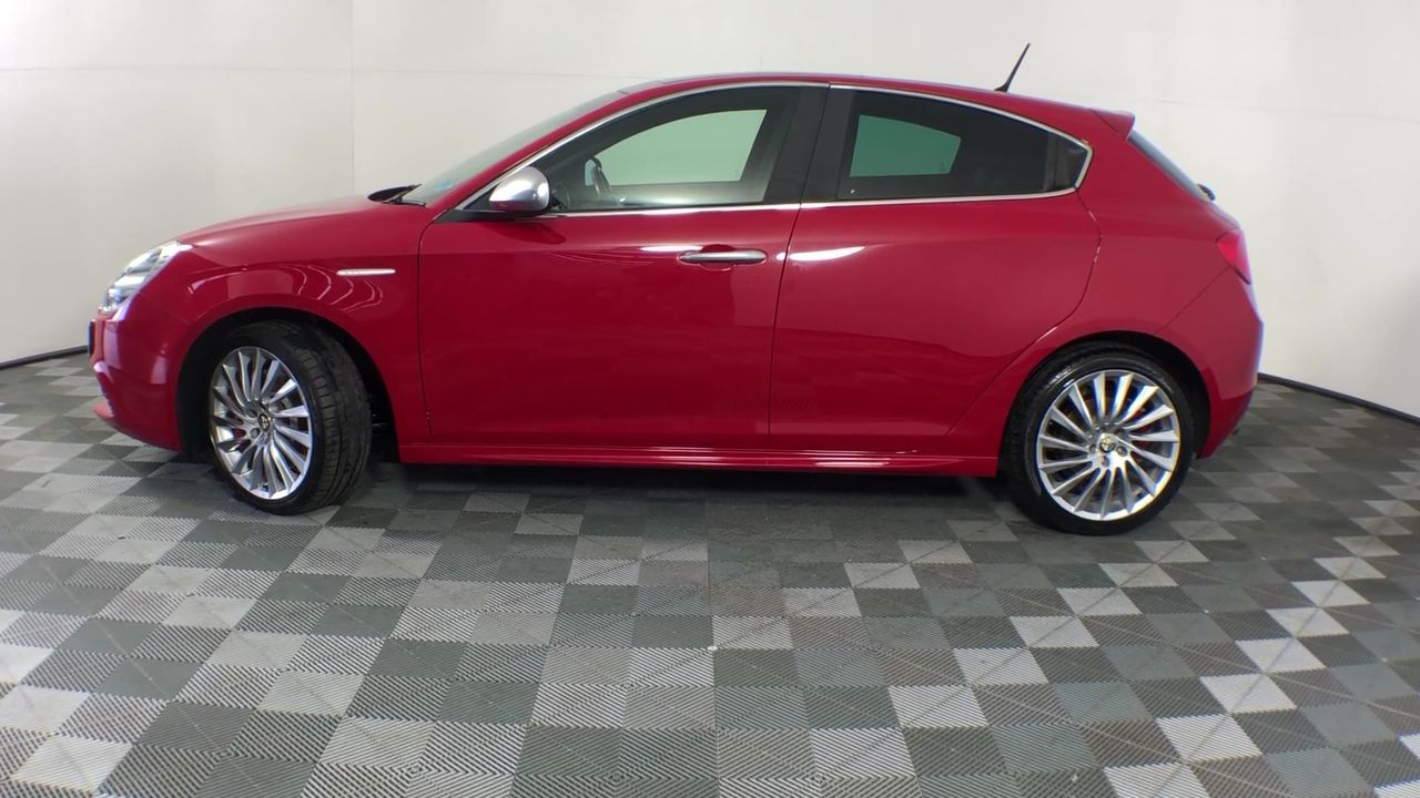 Pierre Delize Blanc De Blancs Brut NV (6x 750mL), France.