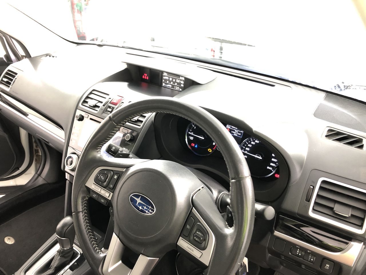 Epson EB-685Wi LCD Projector