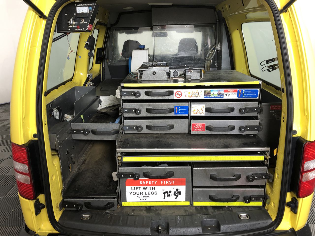 8.50 carat round Ethiopian opal valuation $1,190