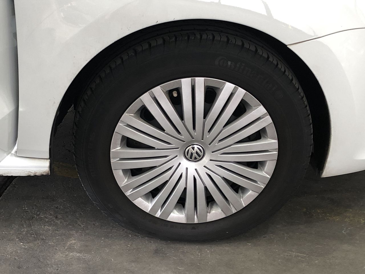 SAMSONITE, SECURITECH Large Hardside Luggages, Green & Black. NB: missing 1