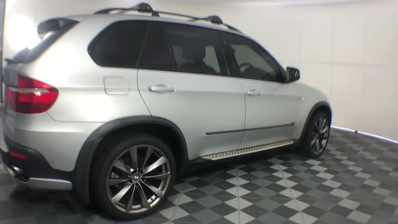 PILLSBURY Chakki Atta Whole Wheat Flour, 10kg. N.B: Damaged packaging.