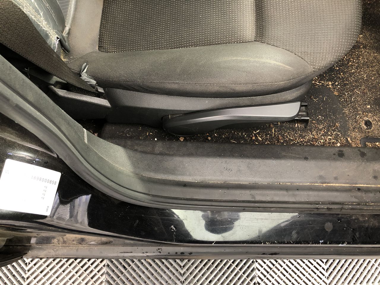 TNT Sour Shock Bar Red Raspberry Chew Bars Gluten Free (9g x 80pcs x 18 Box